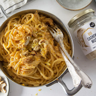 Spaghetti con crema di tofu e peperoni Spaghetti con crema di tofu e peperoni