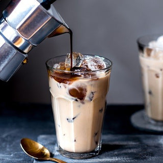 Iced coffee whey latte - caffè freddo proteico Iced coffee whey latte - caffè freddo proteico