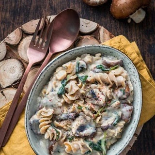 Pasta con funghi e spinaci senza glutine Pasta con funghi e spinaci senza glutine
