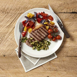 Costata di manzo con verdure grigliate Costata di manzo con verdure grigliate