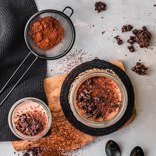 Crema al cioccolato con granella di cacao Crema al cioccolato con granella di cacao