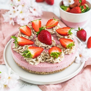 Cheesecake vegana alle fragole Cheesecake vegana alle fragole