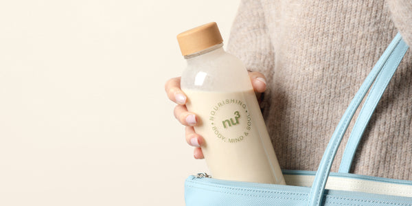 Borraccia nu3 con frullato proteico nella borsa