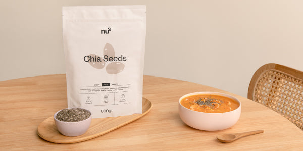 nu3 Semi di chia con una bowl