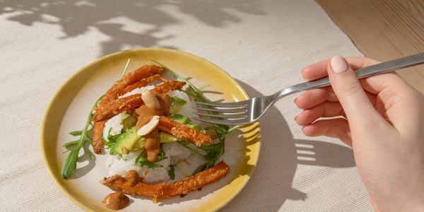 Piatto asiatico con olio di cocco