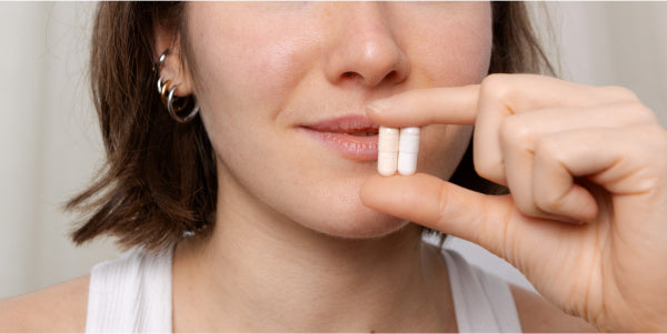 Capsule in mano