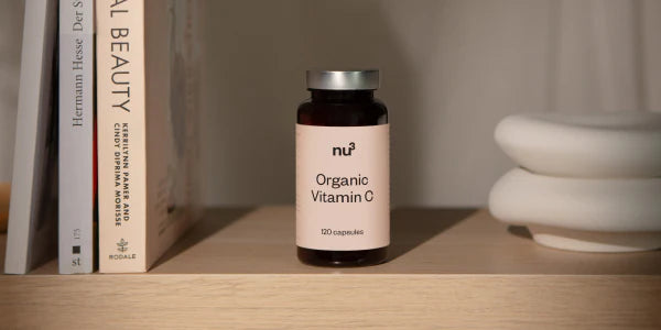 Vitamina C bio su una mensola