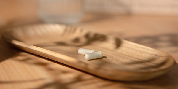 Capsule su un vassoio
